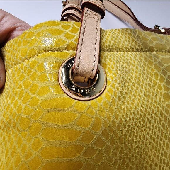 MICHAEL KORS Mustard yellow Reptile Snake Print Shoulder Tote Purse Bag See Pics - Picture 8 of 12